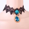 Hot Selling Original Retro Black Lace Neck Chain Blue Diamond Exquisite Halsband Kvinna Personlighet Smycken Partihandel