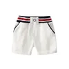 Little Boys Summer Stripe Stripe krótkie koszule Białe szorty 2 -częściowe dżentelmen ubrania
