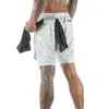 Pantaloncini sportivi da uomo estivi 2020 ad asciugatura rapida Casual traspirante Camouflage Stampa doppio strato Pantaloncini da palestra per fitness da corsa Plus Size