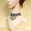 اليابانية والكورية نسخة من لوليتا أزياء الأخضر كريستال قلادة الدانتيل الأسود أنثى Rosecollar سلسلة المجوهرات بالجملة