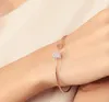 Design Justerbar Crystal Double Heart Bow Bilezik Manschettöppning Öppna Armband Hot Nya Mode Kvinnor Manschettband Smycken Gift Mujer Pulseras