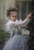 2020 Piękny kwiat Dziewczyny Sukienki Koronki Rhinestone Długie Rękawy Kwiaty Dzieci Formalne Nosić Niestandardowe Urodziny Maluch Dziewczyny Korant Suknie