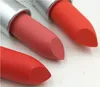 2020 Nuovo rossetto opaco M Makeup Lustre rossetti retrò retrò rossetti opachi sexy 3g 25 colori rossetti con nome inglese4525430