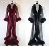 Nieuwe stijl Sexy Vrouwen Bont Nachtkleding Robe de Mariée Sheer Nachthemd Lange Mouw Lange Robe Spa Kostuum Sexy Jurk met Riem