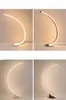 Eenvoudige moderne creatieve persoonlijkheid dimbare tafellampen slaapkamer bed led woonkamer oogbescherming vloerlamp