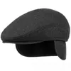 HT1405 Chapéus de inverno morno com aba de orelha Homens retrô Beret Caps Sólido lã preta feltro chapéus para homens espessura para a frente hera liso Cap Hat T200723