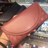 2020 Ny ankomst 7 stjärnor Kvalitet Italien Äkta läder Lång plånbok Kvinnors Handväska Lyxig designväska Gratis Frakt Lady Purse Korthållare