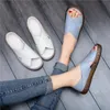 Sommar 2020 Kvinnor Sandaler Mjukt botten Läder Handgjorda Damskor Slip på Flat Sandaler 35-41 Support Drop Shopping