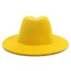 Fashion Yellow Blue Patchwork Wool Felt fedora hattar för män kvinnor 2 ton hatt olika färgklänning hatt panama jazz trilby cap3361