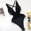 セクシーなVneck Monokini Print OnePiece Suits High Cut Swimsuitの女性