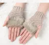 Herfst en Winter Warm Handschoenen Dames Half Vinger Pluche Dikke Gebreide Handschoenen Vingerloze Touch Screen Handschoenen WY1442