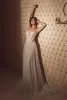 2021 nouvelles robes de mariée avec Wrap chérie dentelle appliques perles robes de mariée sur mesure balayage train Designer robe de mariée A-ligne