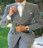 Mode Light Grey Groom Tuxedos Double-breasted Groomsmen Bröllop Tuxedos Men Formell Blazer Prom Jacket Suit (Jacka + Byxor + Tie) 666