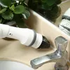 MECO Electric Spin Scrubber Cleaner Power Akku-Badewannen- und Fliesenschrubber Handreinigungszubehör mit 3 austauschbaren Bürstenköpfen für Badezimmer