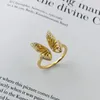 925 Sterling Silver Butterfly White Birthstone CZ Ring utbyggbara öppna ringar justerbara för kvinnamodsmycken9327727