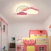 LED Sufit Lights Pink / Blue Color Dla Pokój dziecięcy Sypialnia Sypialnia Kształt chmur z pilotem Lampy sufitowe Lampy oświetleniowe