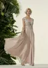 Long Carla Ruiz Mor till brudklänningarna Kort ärm spetsar Appliced ​​Formal Plus Size Wedding Guest Dress Mother S outfit