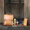 Gerçek deri sırt çantası 2020 yeni kadın039s El yapımı sebze bronzlaşma guangzhou cowhide çantası sırt çantası cowhide torbası8643231