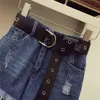 Nieuwe zomer dames 2 stuks jeans set meisjes mesh katoenen patchwork jurk en denim shorts chic broek pak faux lederen riem T200325