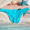 2020 Marca Wowe Ray Gay Underwear Homens Sólidos Briefs Low Cintura Respirável Gelo Silk Sexy Underpants Half-Pack Hip Roupa interior