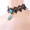 Hot Selling Original Retro Black Lace Neck Chain Blue Diamond Exquisite Halsband Kvinna Personlighet Smycken Partihandel