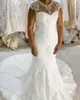 Robe de mariée africaine grande taille bijou perles majeures paillettes robes de mariée boutons dos décolleté transparent robe de mariée sirène filles noires