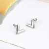 titanium steel letter V earrings stud for women men couples earing brief jewelry accessories2351911