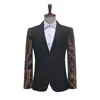 Uomo Paillettes dorate Slim Fit Blazer nero rosso Smoking formale Scialle con un bottone Risvolto Sera Party Bar Nightclub Show Cantante Host Suit Jacket Abiti da sposa