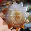 2 stks Mooi 8-11cm Willekeurige Size Gemengde Willekeurige Stijl Druzy Agate Crystal Happy Sun Hand Gesneden Natuurlijke Sparkly Drusy Geode Glimlachende Gezichtszon