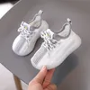 Nouvelle mode Baby Sneakers Mesh Toddler Girls Chaussures Kids Boys Boys Casual Shoes Hot