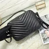 Wysokiej jakości torebki damskie SOHO DISCO torba z prawdziwej skóry pomponem torby na ramię z zamkiem błyskawicznym kobieta torba Crossbody 3 kolory rozmiar 23*16*6cm YB19 designerska torebka torebka