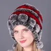 Rex Rabbit Fell Hut warmer dicker Ohrschutz Realpelzhüte Bälle Herbst Winter Round Skullcap Strick Frauen 039S Kopfbedeckung Wolle 3545273