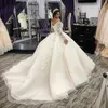 Gorgeous Princess Ball Gown Bröllopsklänningar Dubai Arabisk Sheer Neck Långärmad Applique Bridal Dress Lace Vestido de Novia