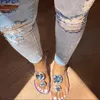 Rhinestone Jelly Sandals Kvinnor Flip Flops Crystal Slides Skor Kvinnor Flat Sandaler Fashion Diamond Sliders 2020 Ins Partihandel