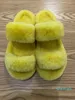 Hot Sale-Oh Yeah Slajdy Kapcie Futro Dla Kobiet Moda Kobiety Buty Sandały Pantoidoufle Furry Kapcie Puszyste kapcie Flip Flops