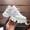 Projektantki mężczyzn kobiety swobodne buty Cloudbust Thunder Sneakers 19fw P kamuflaże