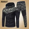 Мужчины Причинная Камуфляж Лоскутное Комплекты Camo Zipper куртка + брюки 2PC Tracksuit Sportwear толстовки Толстовка Pant Suit Плюс Размер CX200730