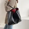 مصمم- حقائب جلدية نسائية حقائب كتف كبيرة للسيدات حقائب حمل سوداء حقائب يد بولسا الأنثوية Bolsos Mujer