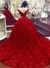 Ballkleid Rote Brautkleider Klassisches Design Kristalle Perlenapplikationen Spitze Prinzessin Wunderschöne Brautkleider Individuell Plus Size2182