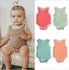 Nyfödda Rompers Baby Girls Pit Ärmlös Jumpsuits Kids Solida Onesies Infant Casual Summer Bodysuit Byxor Triangel Klättringsdräkt BC7531