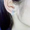 Ins Top Selling Luxury Jewelry 925 Sterling Silver Cross Earring Princess Cut White Topaz CZ Diamond Gemstones女性ウェディングクリップ280m