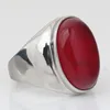 Anillos de ópalo de acero inoxidable a la moda para hombre, bonitos anillos de ópalo blanco/rojo marrón para hombre, dije de forma ovalada, joyería de piedra para mujer