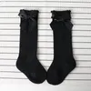 04Y Primavera Otoño Calcetines de bebé Sólido Cálido Bebé Niña Calcetines hasta la rodilla con lazo Lindo tubo largo Botines para niños Rayas verticales Sokken6900451