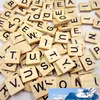 100pcs Pack Boît Puzzle Boîte Alphabet Scrabble Lettres Lettres Jigsaw Puzzle carrés pour artisanat Mixte Black Lettres Numéros Crafts Wood