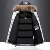 Märke Winter Men's Coats Warm Tjocka Man Jackor Vindskydd Fur Hooded Parkas Män Överrockar Mens Outwear Kläder 4XL