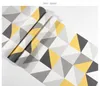 Dekoration Maison Nordic Black White Triangle Wall Papers Heminredning Minimalistisk ins geometrisk tapet för vardagsrum