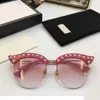 2020 Neue Mode-Sonnenbrille G0212 Charmante sexy Katzenaugen-Perlennieten, modische Damen-Sonnenbrille für Damen, Damen-Sonnenbrille mit Box 4684816