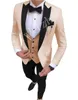 Выполненный на заказ Пик нагрудные Groomsmen One Button Groom Tuxedos Мужские костюмы Свадебные / выпускной вечер / ужин Шафер Blazer (куртка + штаны + Tie + Vest) W238