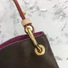 مصمم فاخر Pochette رشيقة M43704 حمل حقيبة مم مساءً القابض نساء للنساء محافظ حقيبة اليد على الكتف