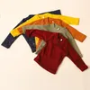 Höstkläder Nyfödda fasta stickade kläder sätter långärmade toppar + byxor + hatt 3pcs / set baby outfits spädbarn stickade kläder